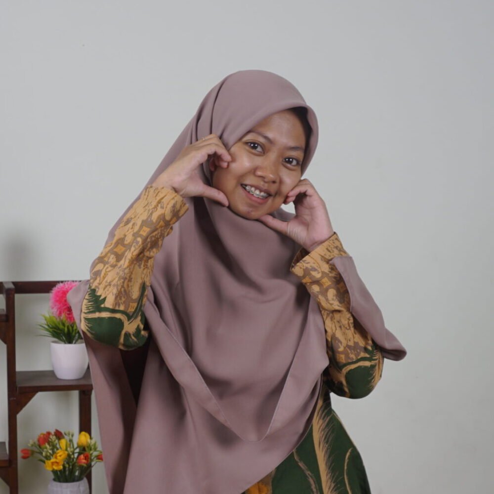 Pipit Kofifah A., S. Akun